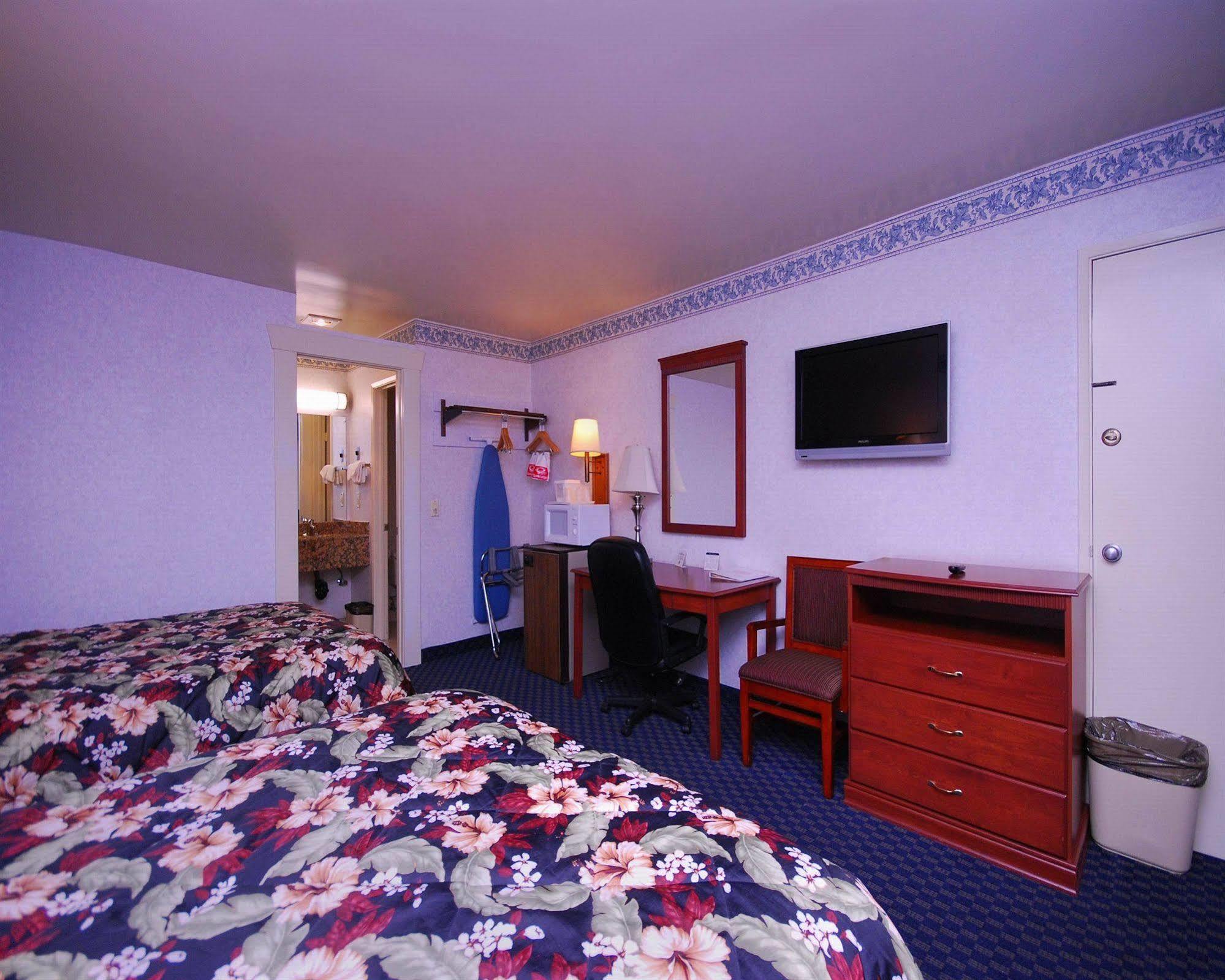 Rodeway Inn Carson - Los Angeles South Room photo