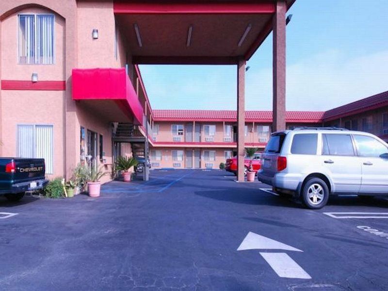 Rodeway Inn Carson - Los Angeles South Exterior photo